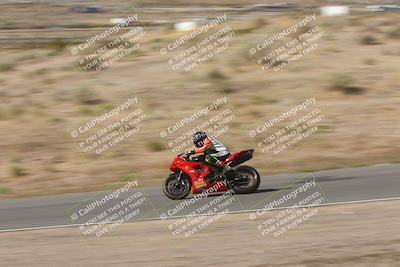 media/Apr-20-2025-AHRMA (Sun) [[393a79c373]]/Race/Group 11 early race/Turn 4b/